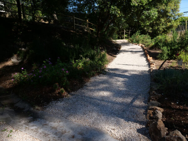 R&eacute;novation all&eacute;e massif C (2).JPG
